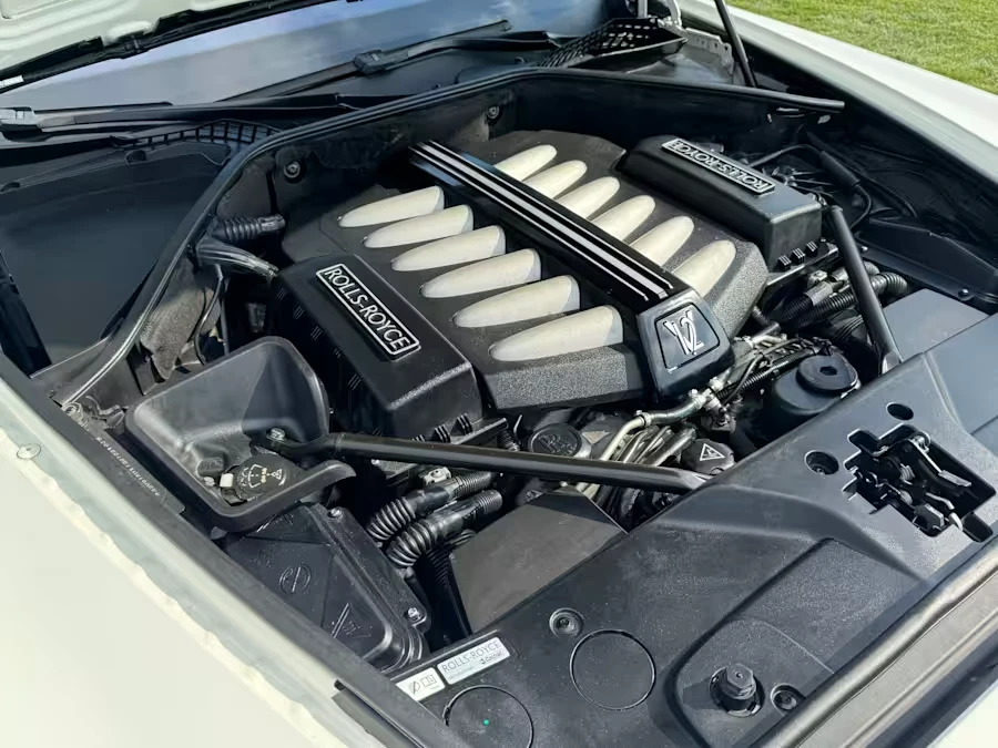 2010 Rolls-Royce Ghost 1st Gen - Image 11 of 12