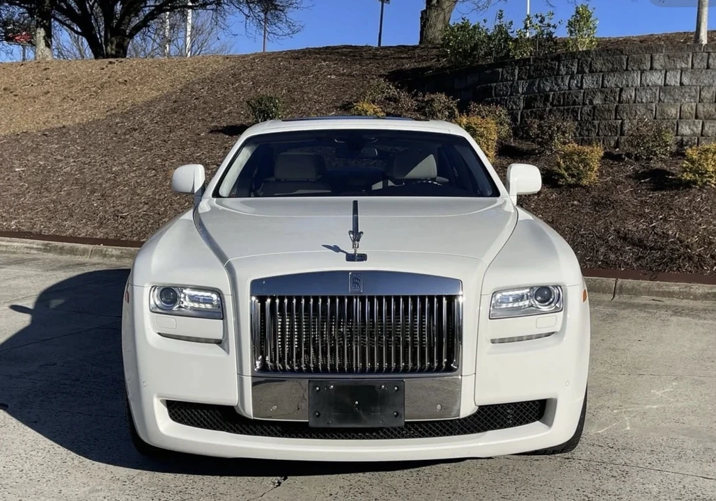 2010 Rolls-Royce Ghost 1st Gen - Image 3 of 17