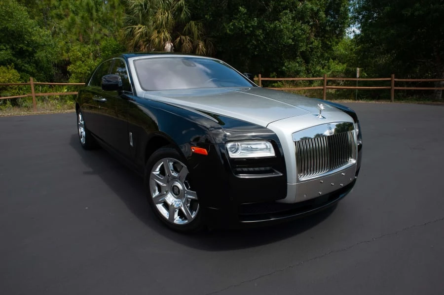 2010 Rolls-Royce Ghost 1st Gen - Image 16 of 31