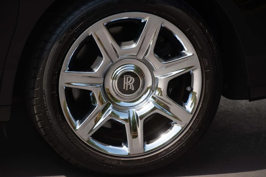 2010 Rolls-Royce Ghost 1st Gen - Image 31 of 31