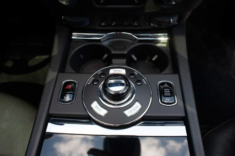 2010 Rolls-Royce Ghost 1st Gen - Image 13 of 31