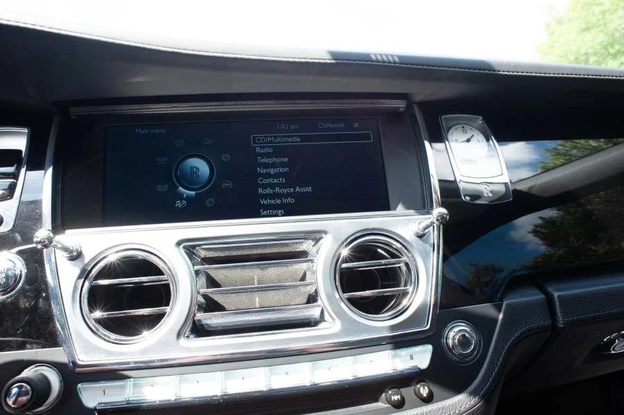 2010 Rolls-Royce Ghost 1st Gen - Image 15 of 31