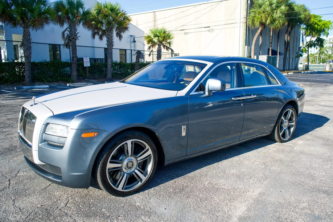 2010 Rolls-Royce Ghost 1st Gen - Image 6 of 31