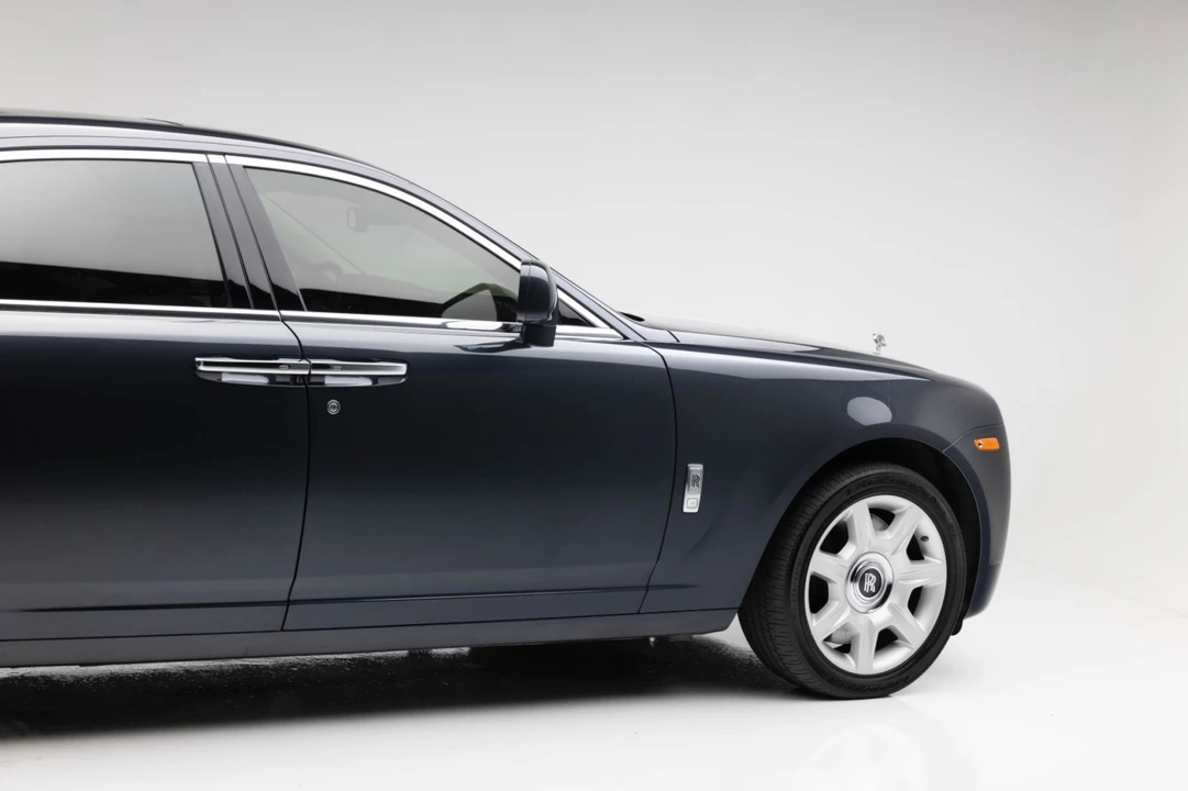 2010 Rolls-Royce Ghost 1st Gen - Image 31 of 31