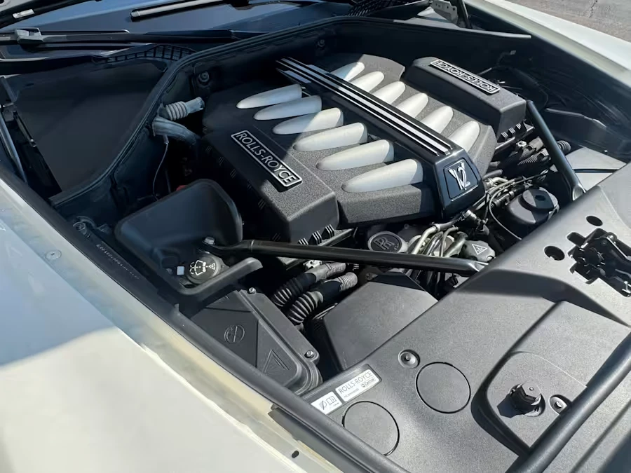 2010 Rolls-Royce Ghost 1st Gen - Image 13 of 16