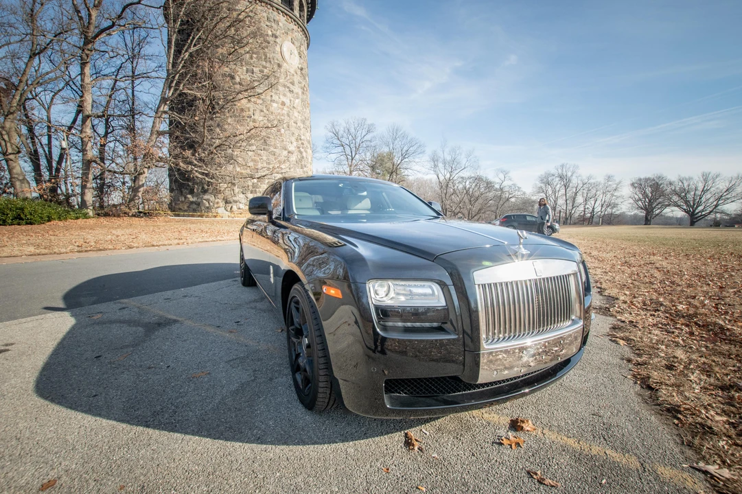 2010 Rolls-Royce Ghost 1st Gen - Image 14 of 31