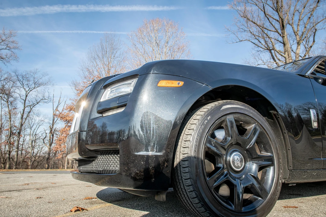 2010 Rolls-Royce Ghost 1st Gen - Image 25 of 31
