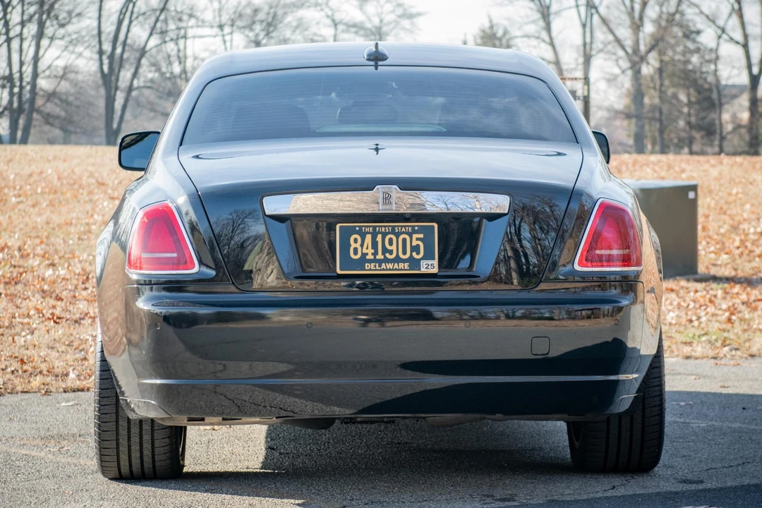2010 Rolls-Royce Ghost 1st Gen - Image 5 of 31
