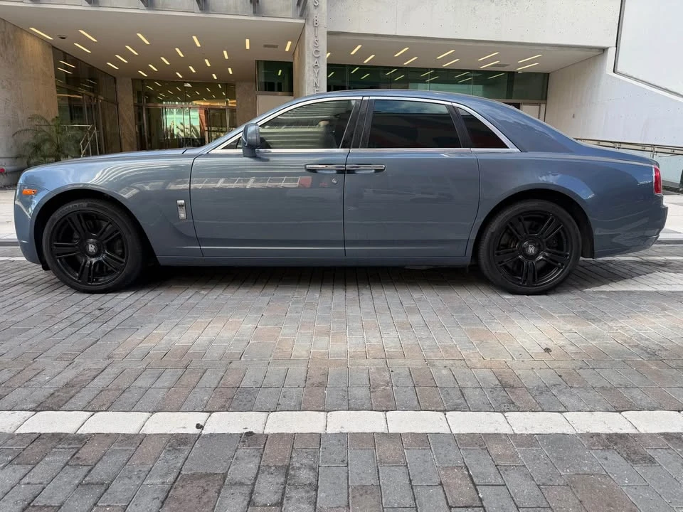 2010 Rolls-Royce Ghost 1st Gen - Image 5 of 20