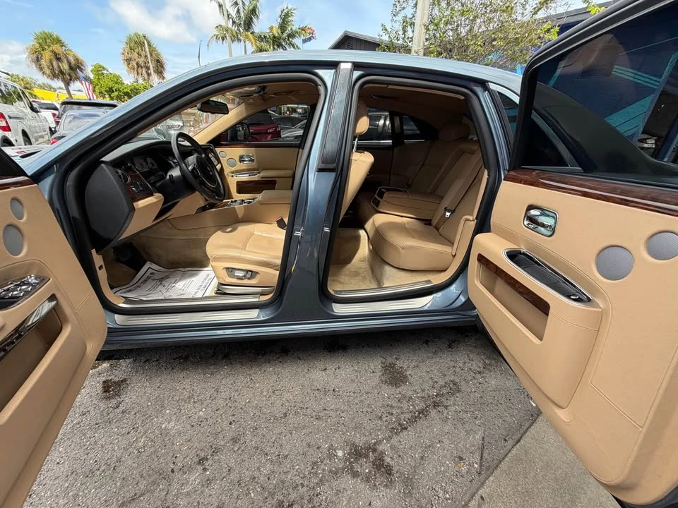 2010 Rolls-Royce Ghost 1st Gen - Image 10 of 20