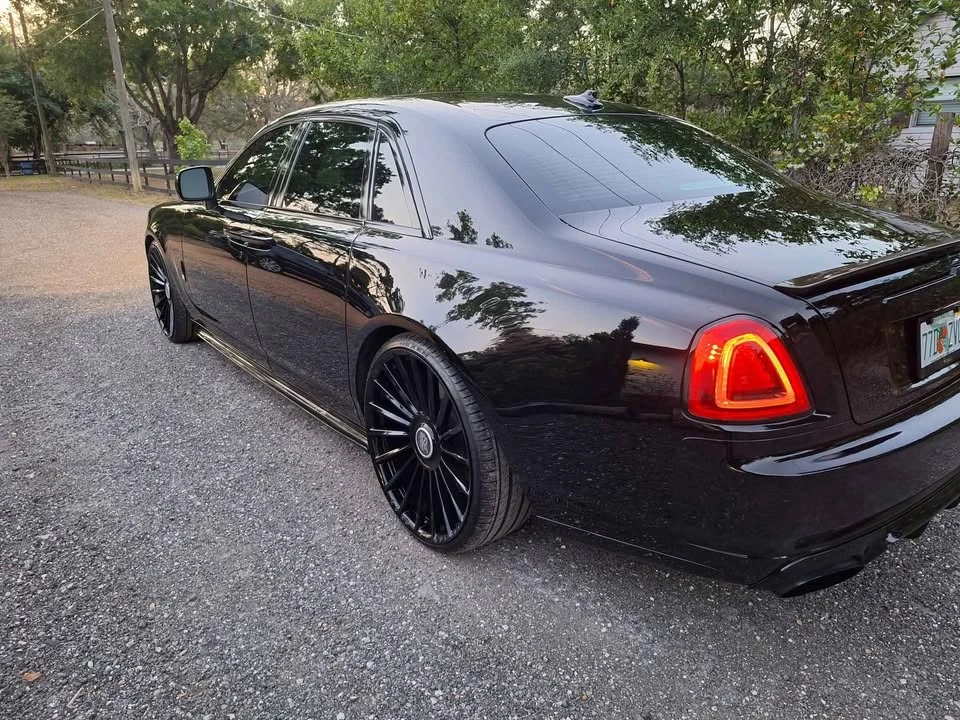 2010 Rolls-Royce Ghost 1st Gen - Image 9 of 20