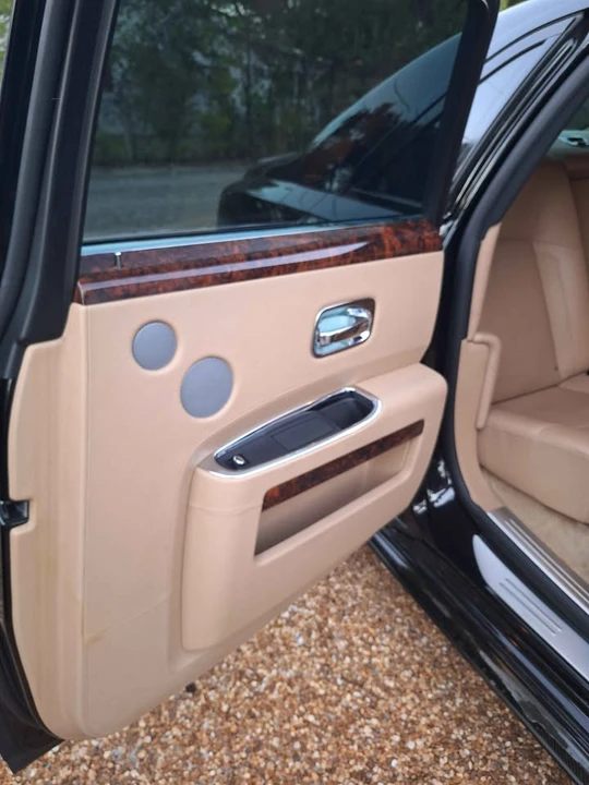 2010 Rolls-Royce Ghost 1st Gen - Image 18 of 20
