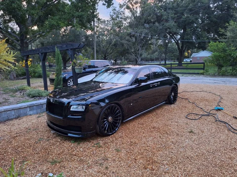 2010 Rolls-Royce Ghost 1st Gen - Image 2 of 20