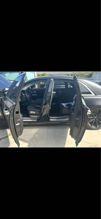 2010 Rolls-Royce Ghost 1st Gen - Image 13 of 17