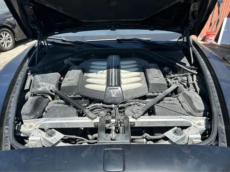 2010 Rolls-Royce Ghost 1st Gen - Image 8 of 17