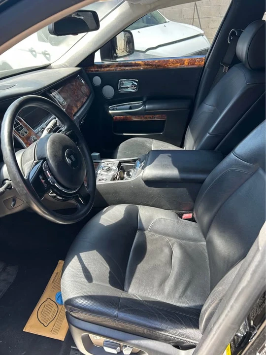 2010 Rolls-Royce Ghost 1st Gen - Image 9 of 17