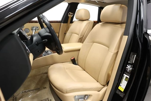 2010 Rolls-Royce Ghost 1st Gen - Image 16 of 31