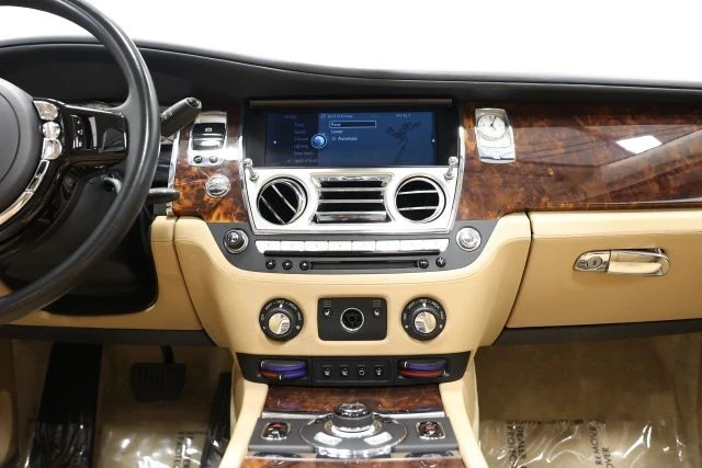 2010 Rolls-Royce Ghost 1st Gen - Image 29 of 31