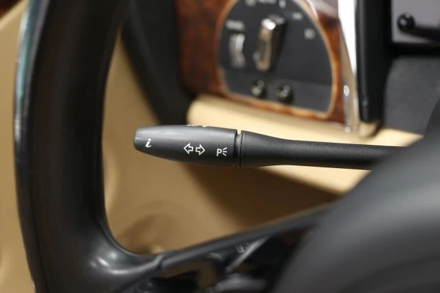 2010 Rolls-Royce Ghost 1st Gen - Image 26 of 31