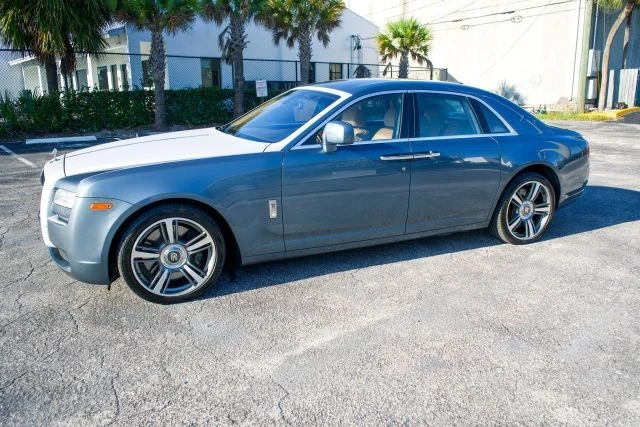2010 Rolls-Royce Ghost 1st Gen - Image 12 of 31