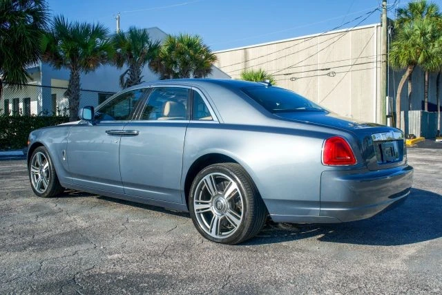 2010 Rolls-Royce Ghost 1st Gen - Image 20 of 31