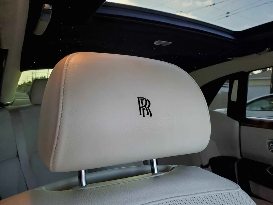 2010 Rolls-Royce Ghost 1st Gen - Image 15 of 20