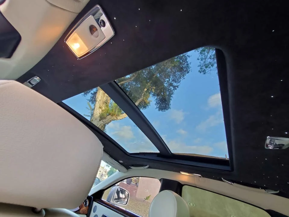 2010 Rolls-Royce Ghost 1st Gen - Image 14 of 20