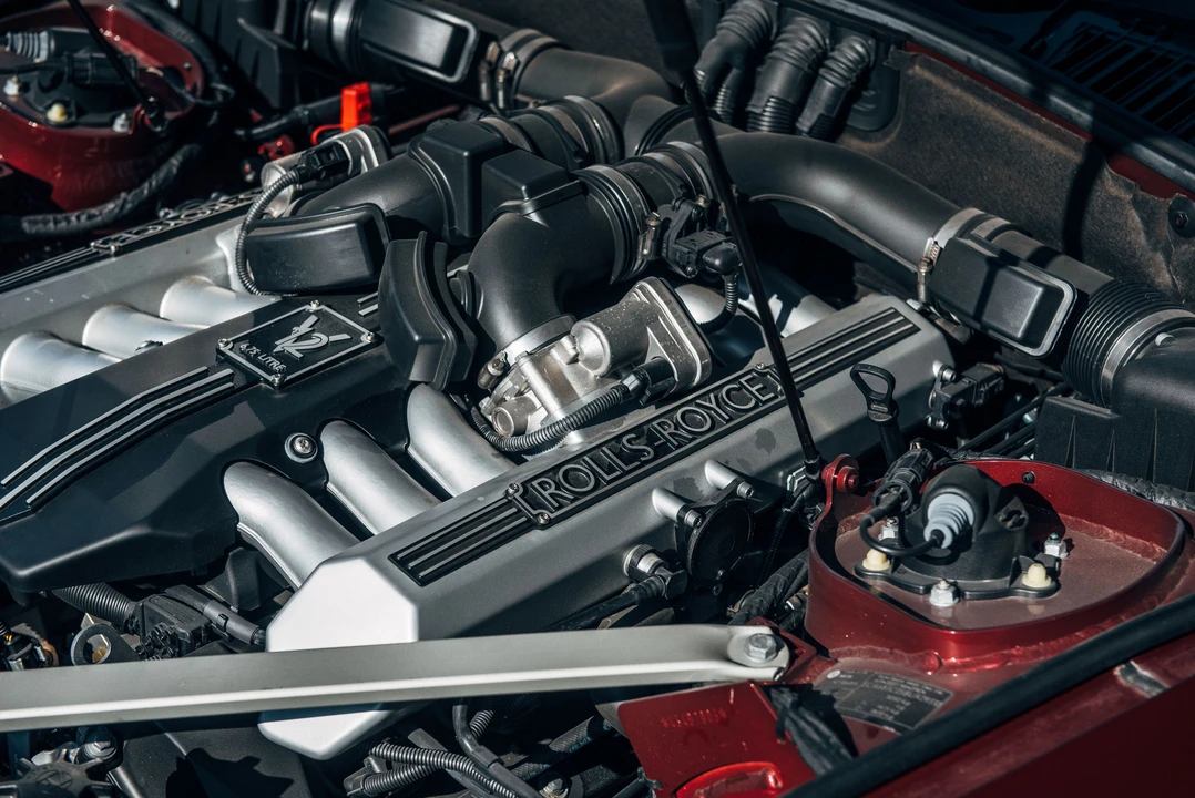 2010 Rolls-Royce Phantom VII - Image 16 of 31