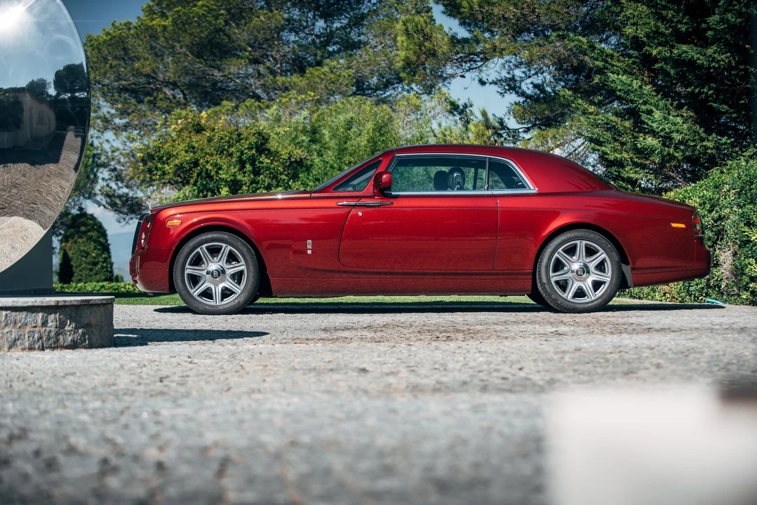 2010 Rolls-Royce Phantom VII - Image 12 of 31