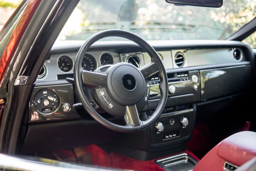 2010 Rolls-Royce Phantom VII - Image 29 of 31