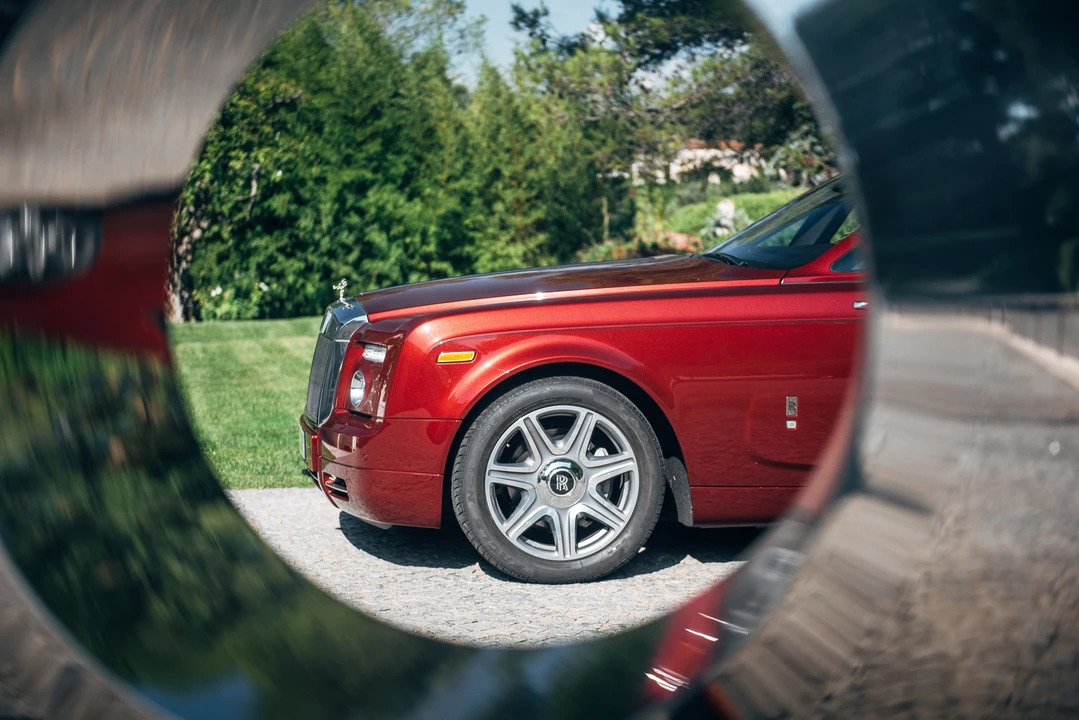 2010 Rolls-Royce Phantom VII - Image 13 of 31