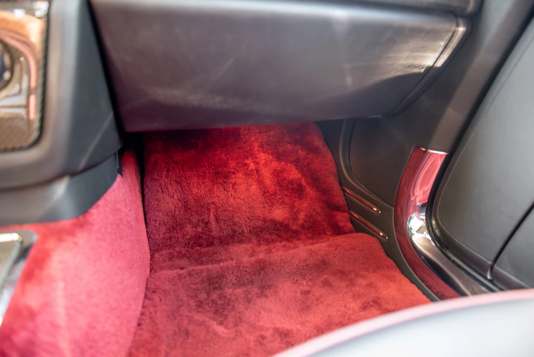 2010 Rolls-Royce Phantom VII - Image 31 of 31