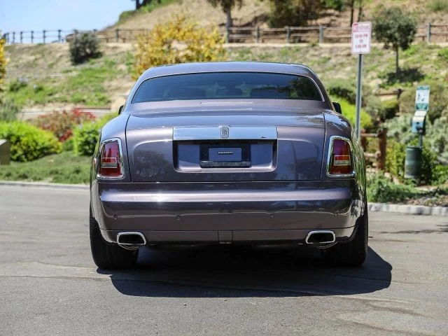 2010 Rolls-Royce Phantom VII - Image 4 of 31