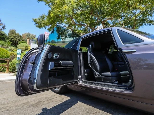 2010 Rolls-Royce Phantom VII - Image 22 of 31