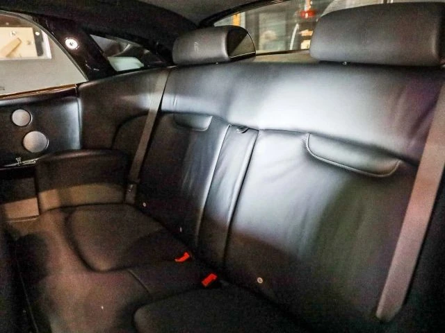 2010 Rolls-Royce - Image 6 of 18