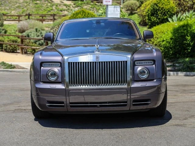 2010 Rolls-Royce Phantom VII - Image 8 of 31