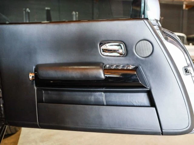 2010 Rolls-Royce - Image 13 of 18