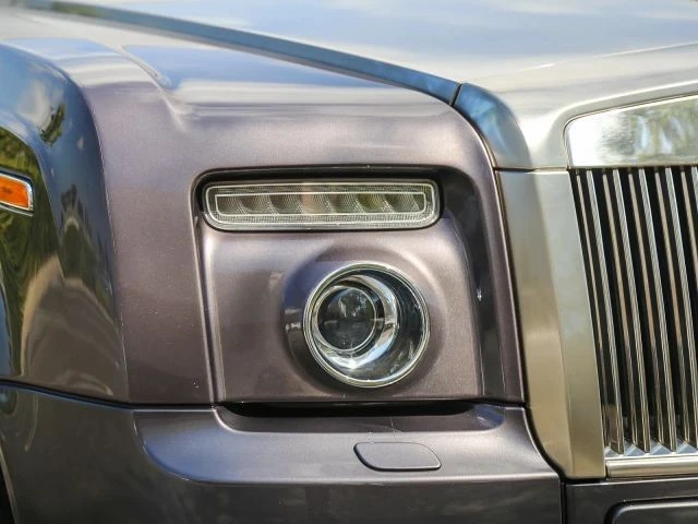 2010 Rolls-Royce Phantom VII - Image 20 of 31