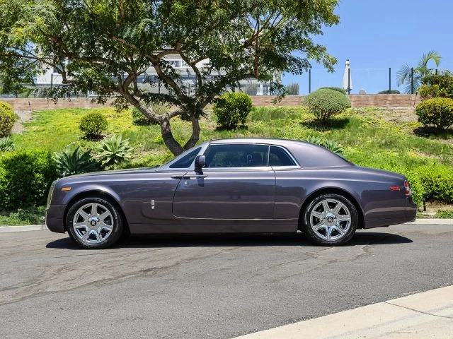 2010 Rolls-Royce Phantom VII - Image 2 of 31