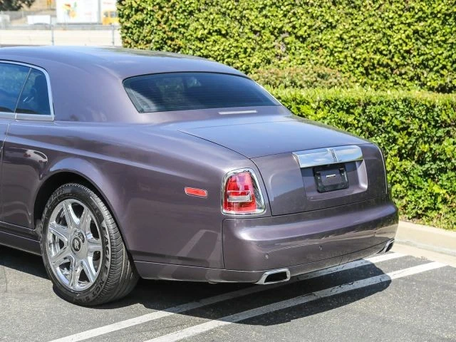 2010 Rolls-Royce Phantom VII - Image 9 of 31