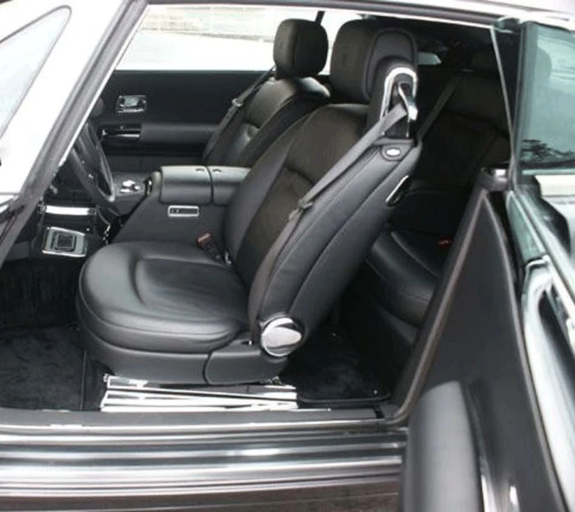 2010 Rolls-Royce Phantom VII - Image 3 of 9