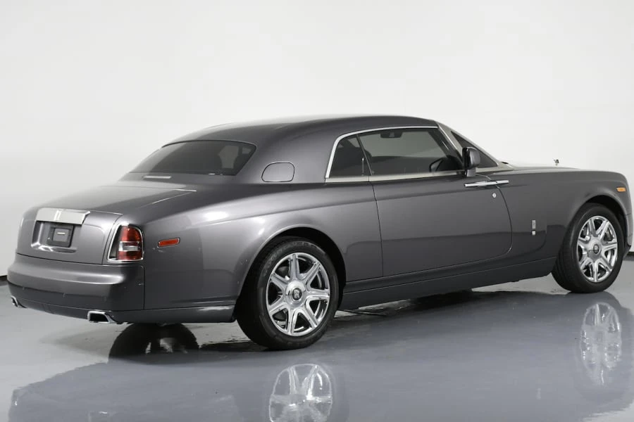 2010 Rolls-Royce Phantom VII - Image 3 of 31