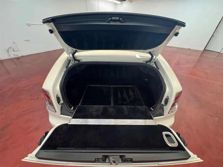 2010 Rolls-Royce Phantom VII - Image 18 of 18
