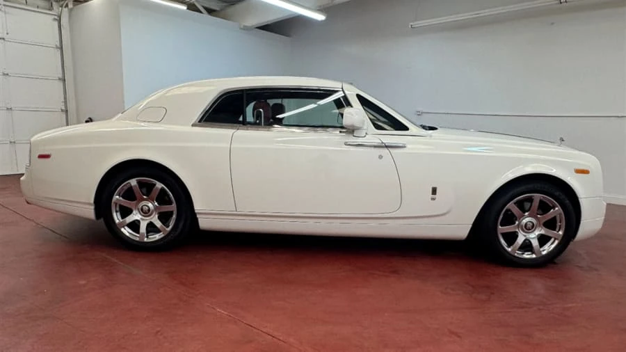 2010 Rolls-Royce Phantom VII - Image 4 of 18