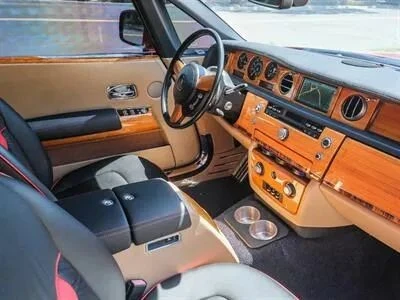 2010 Rolls-Royce Phantom VII - Image 25 of 31