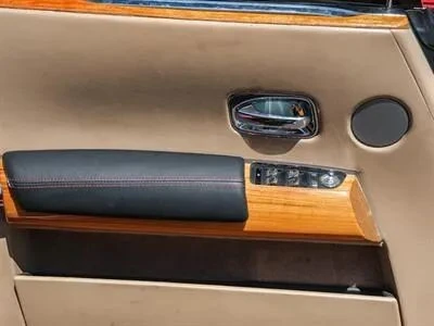2010 Rolls-Royce Phantom VII - Image 26 of 31