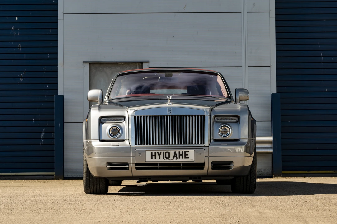 2010 Rolls-Royce Phantom VII - Image 2 of 31