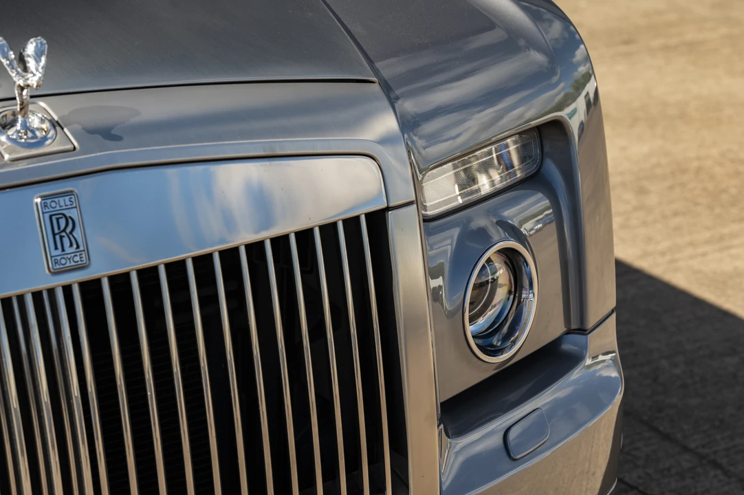 2010 Rolls-Royce Phantom VII - Image 14 of 31