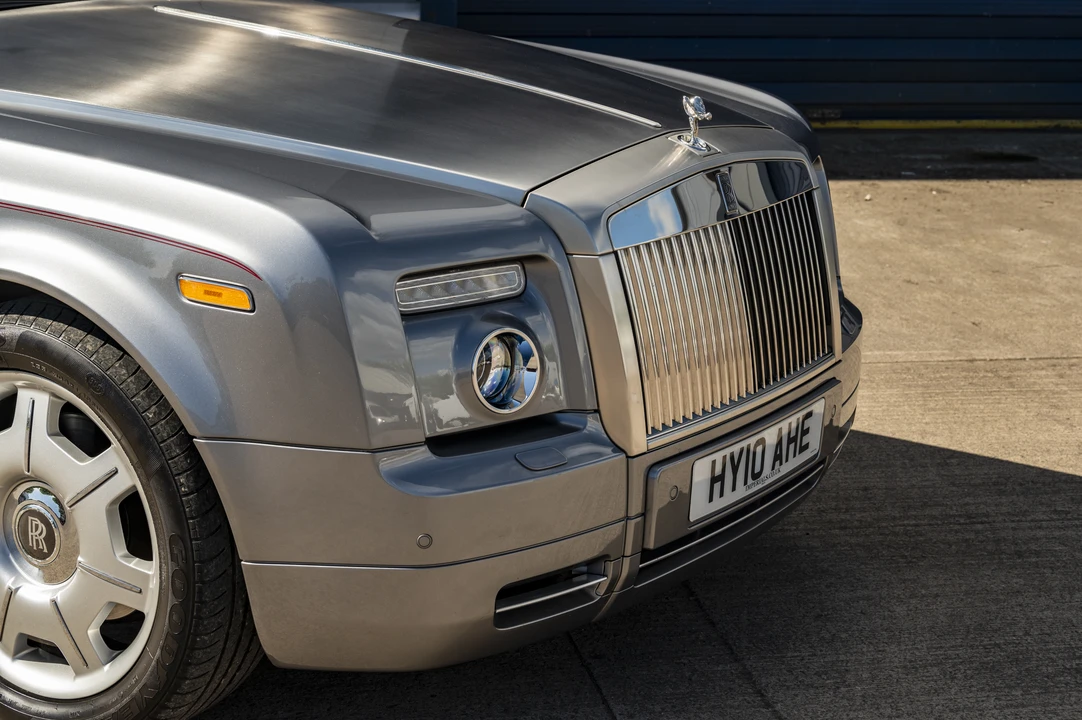 2010 Rolls-Royce Phantom VII - Image 18 of 31