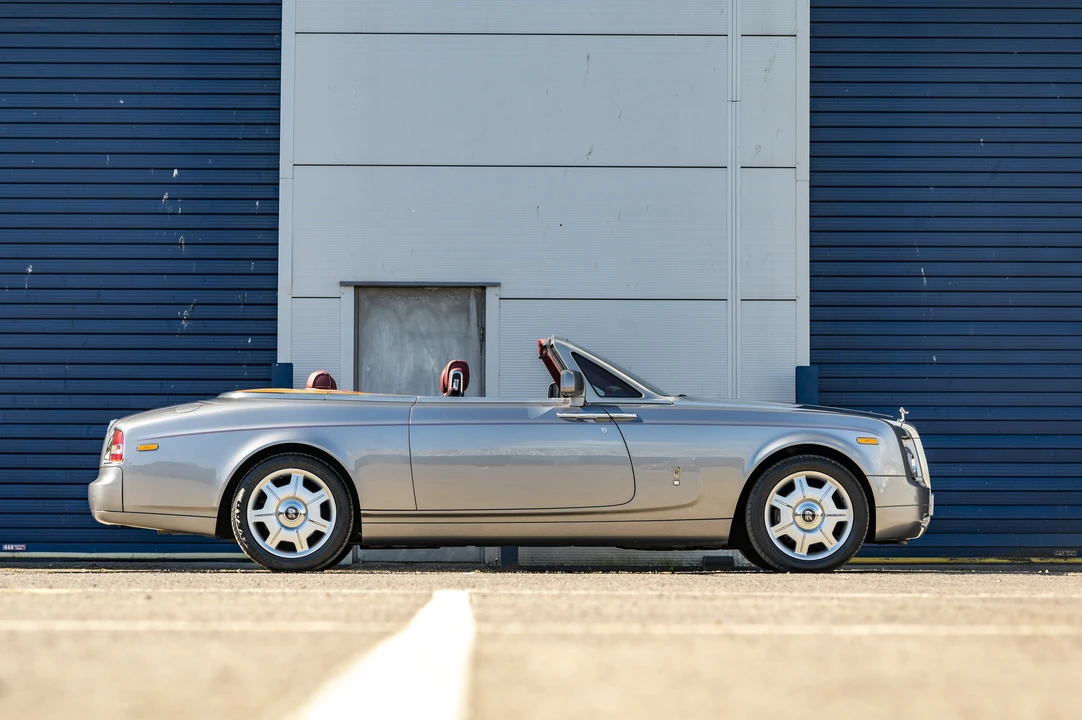 2010 Rolls-Royce Phantom VII - Image 4 of 31